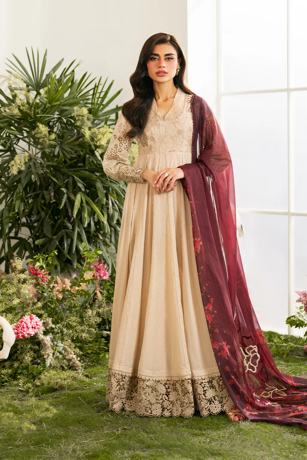 Iznik Festive Edition 2025 | IFE-05, 3-piece Pakistani designer lawn suits in the UK- Zee Collections. FRONT