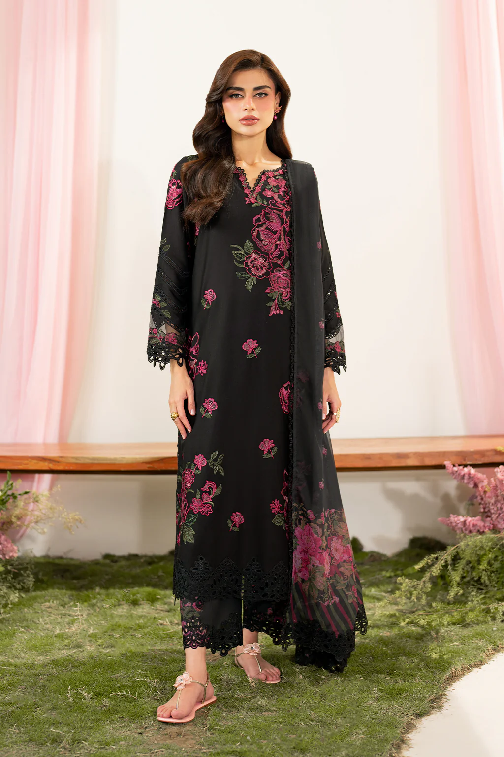 Iznik Festive Edition 2025 | IFE-06, 3-piece Pakistani designer lawn suits in the UK- Zee Collections. FRONT
